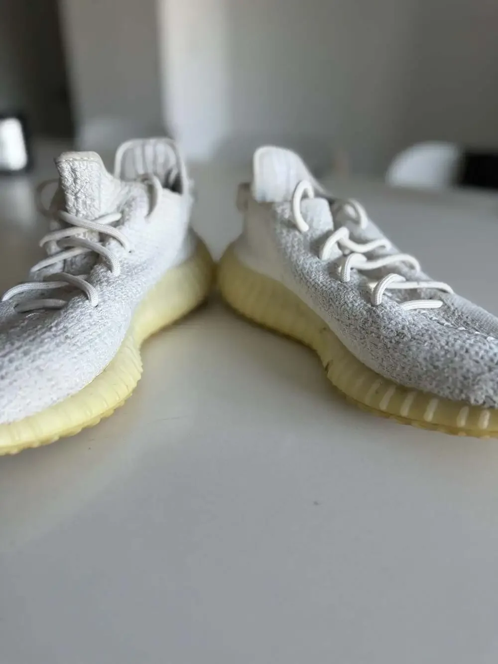 Adidas Yeezy Boost 350 V2 Triple White/Cream (CP9366)